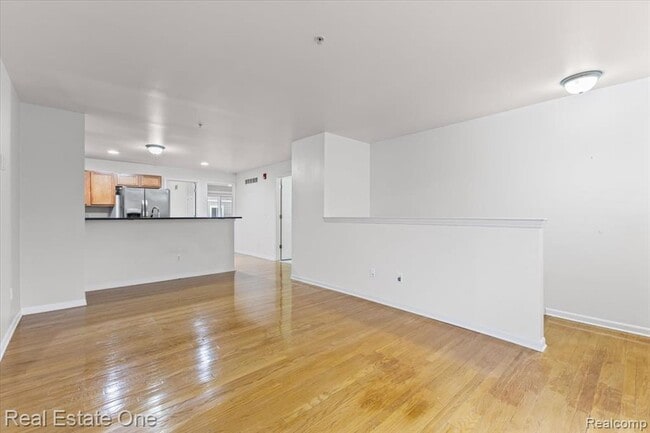 Building Photo - 1084 Faulkner