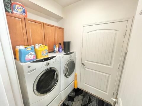 Building Photo - 60 Anamuli St