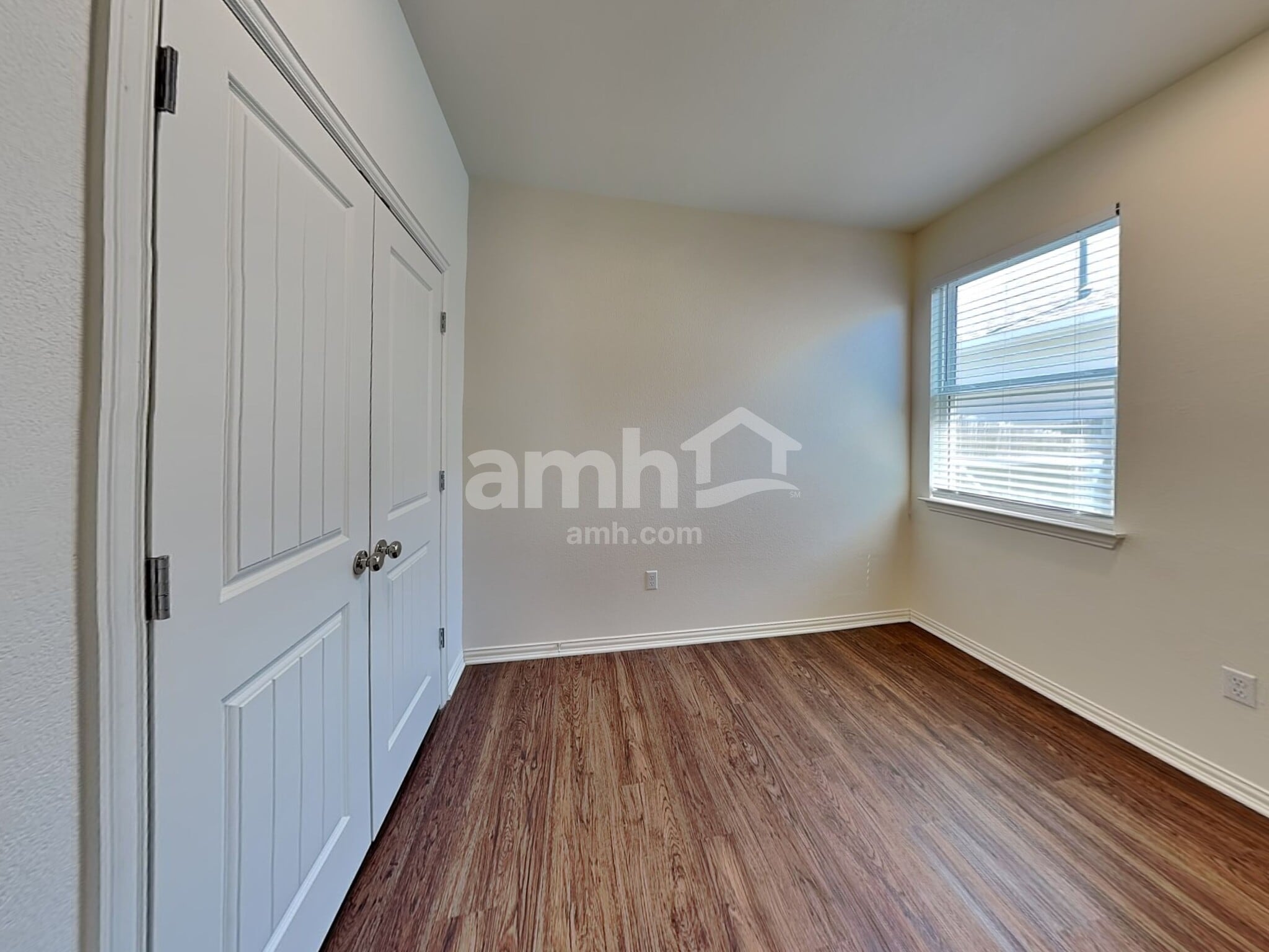 Building Photo - 2722 Wolfcreek