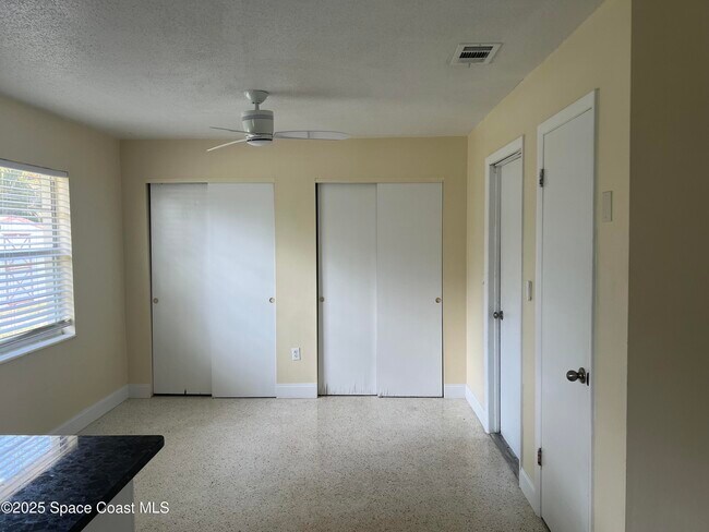 Building Photo - 2906 Rollins St