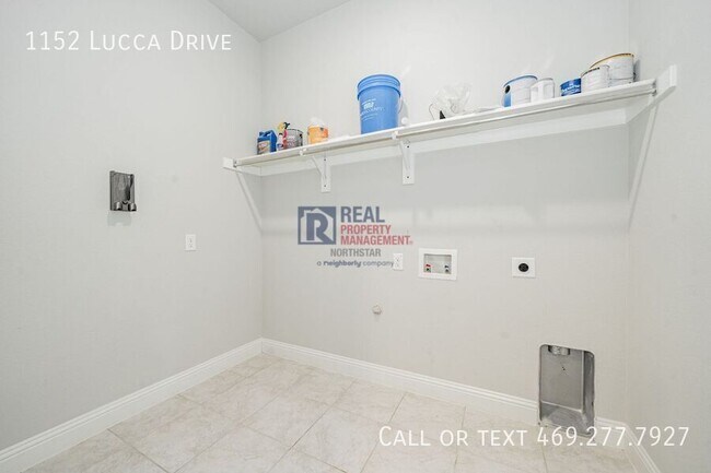 Building Photo - 1152 Lucca Ct