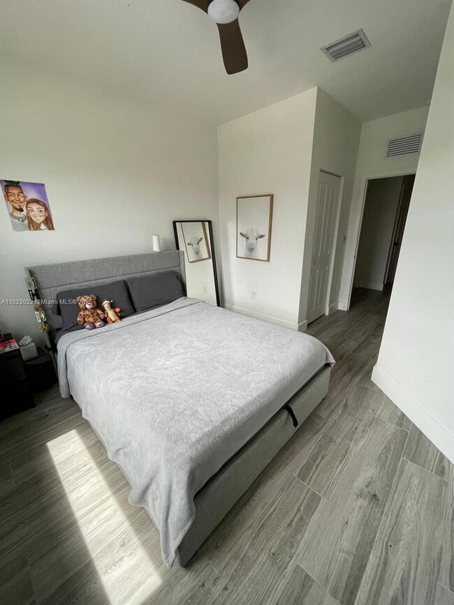 Building Photo - 25417 SW 108th Ct