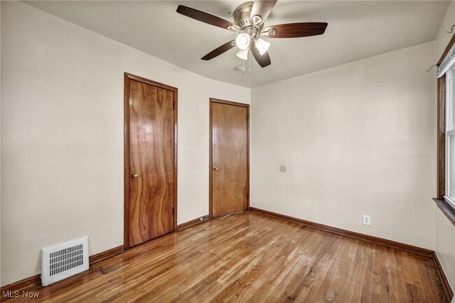 Building Photo - 10213 Dove Ave