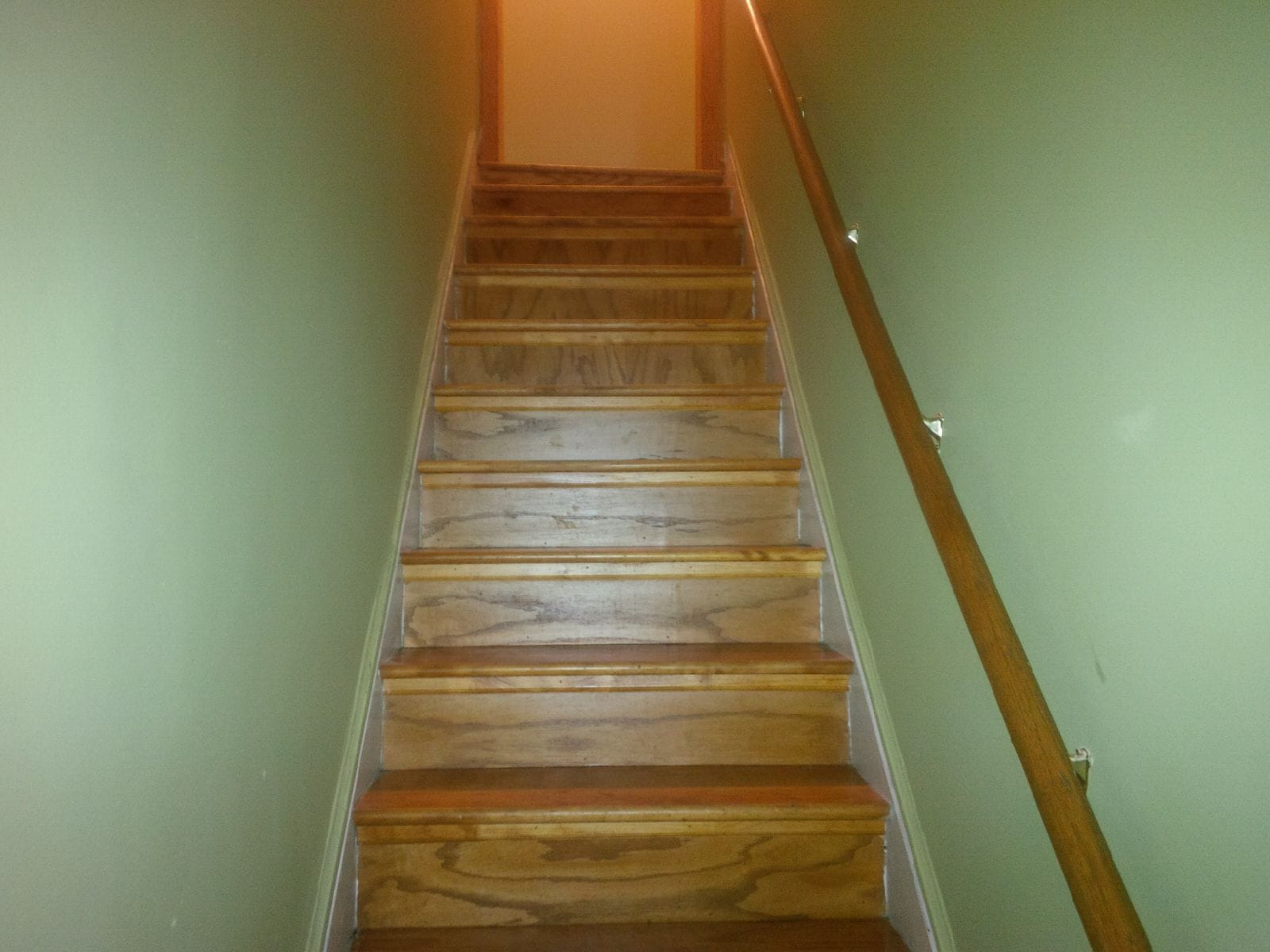 stairs - 53 Bates St