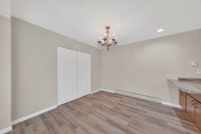 Building Photo - 8727 Sieloff Dr