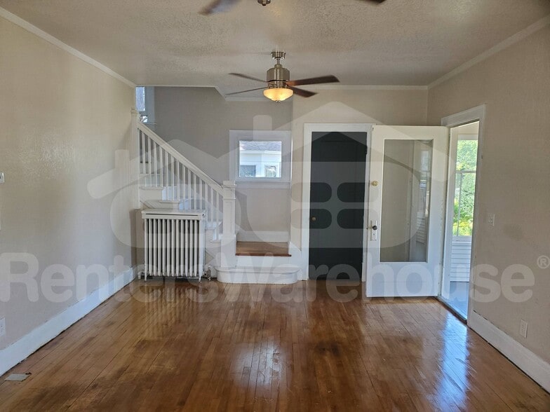 Building Photo - 608 Red Wing Ave