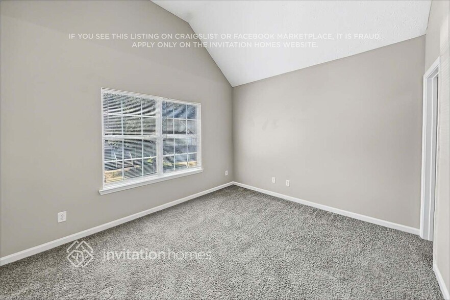 Building Photo - 1155 St Phillips Ct