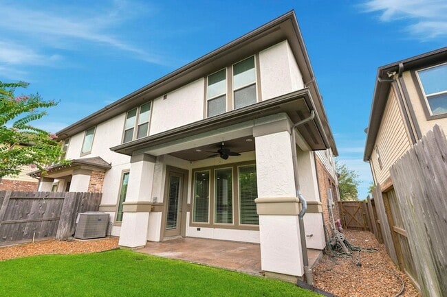 Building Photo - 9527 Scanlan Heights Ln