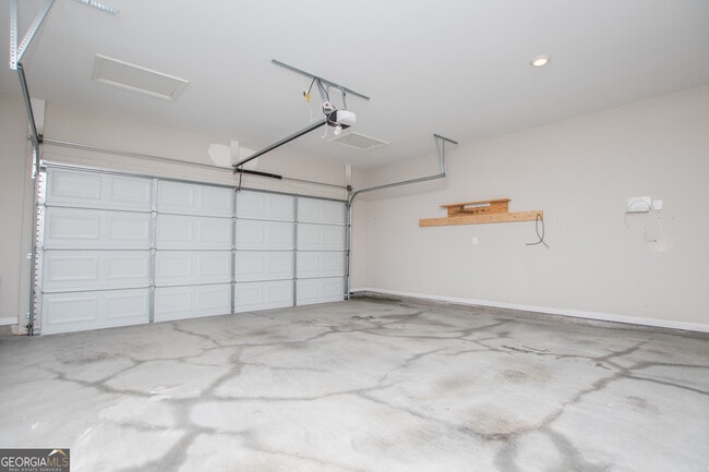 Building Photo - 132 Springwood Dr