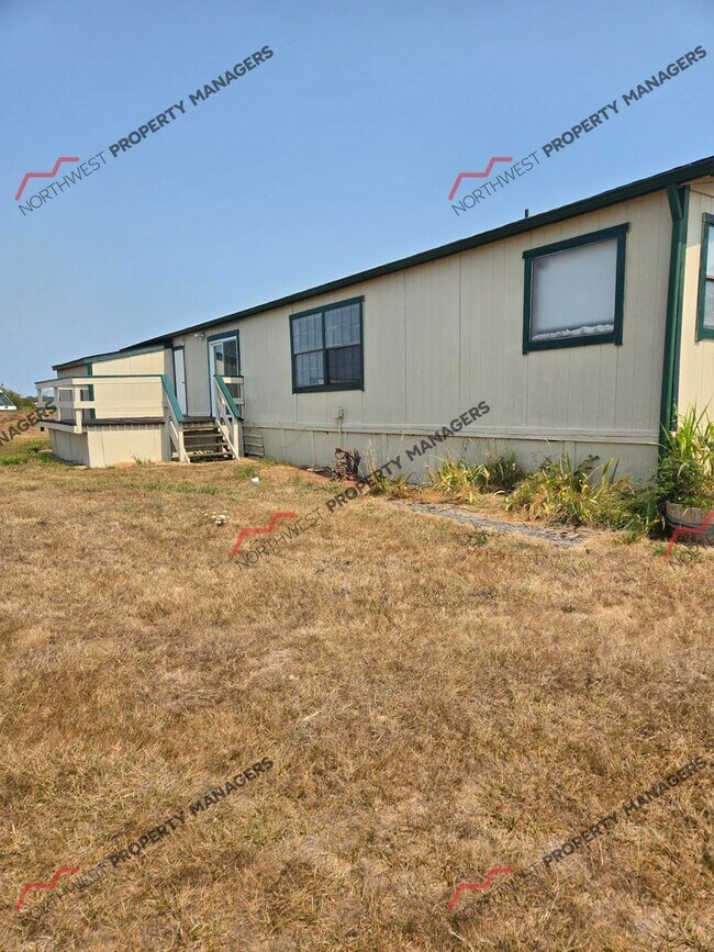 Building Photo - 389 Spencer Rd