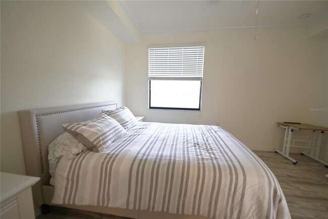 Building Photo - 16904 Vardon Ter