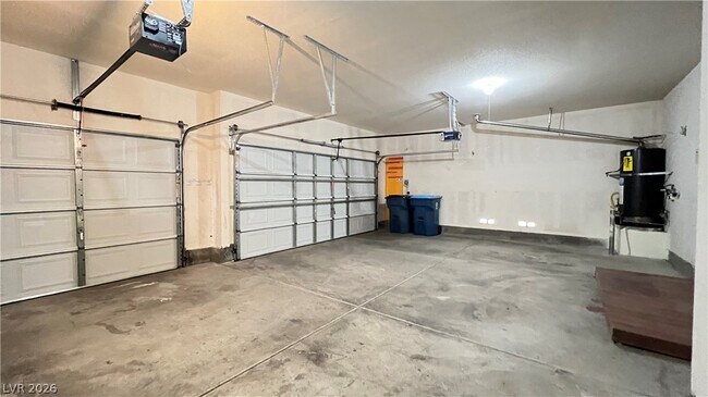 Building Photo - 10645 Brianhurst Ave