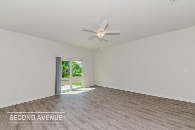 Building Photo - 4066 Heaton Terrace