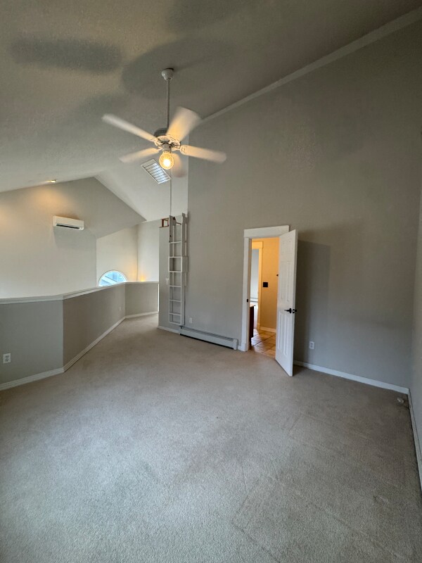 Building Photo - 2025 Mathews St