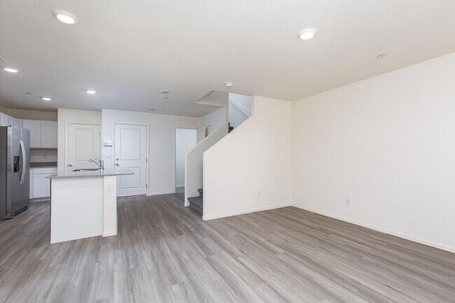 Building Photo - Stunning New-Build Townhouse in Growing 89139 Neighborhood