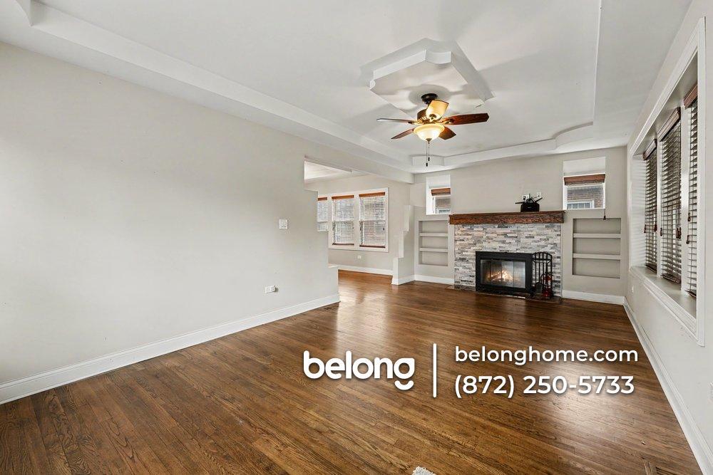 Building Photo - 1718 W 106th Pl