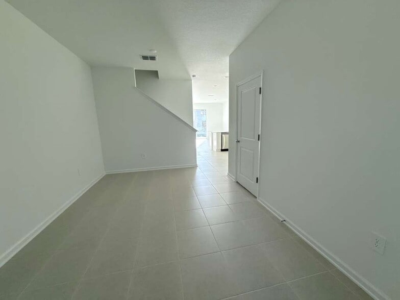 Building Photo - 3111 Mindfullness Dr