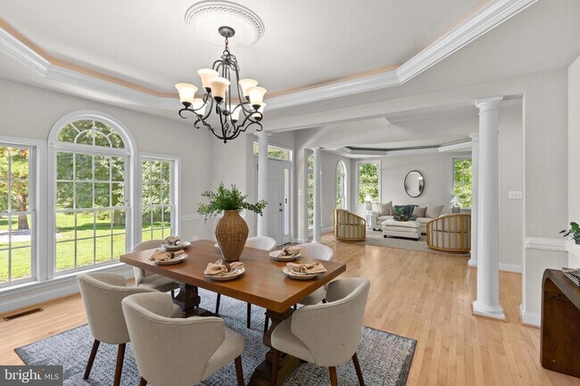 Building Photo - 9724 Centennial Meadows Ln