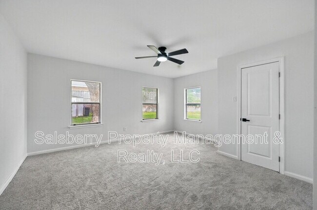 Building Photo - 406 Rickey Canyon Ave