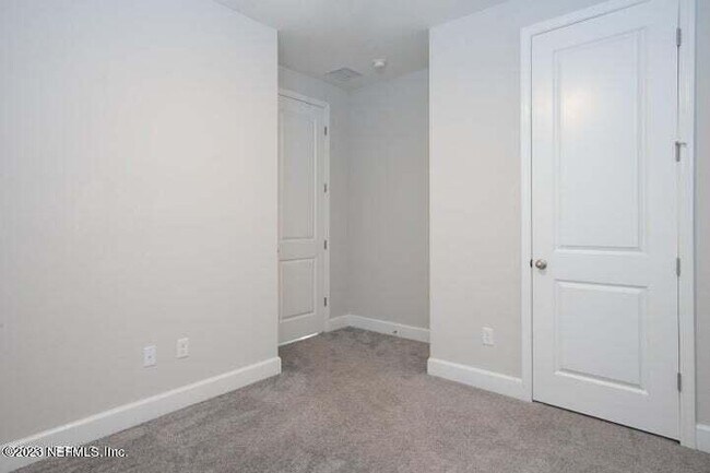 Building Photo - 55 Bluebonnet Way