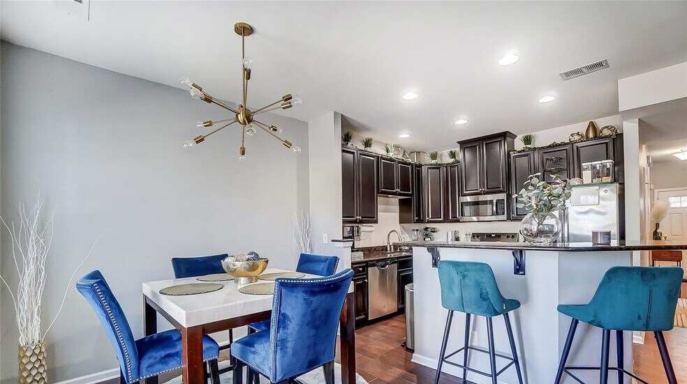 Building Photo - 6402 Terrace View Ct