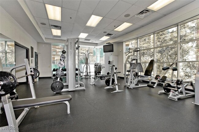 Building Photo - 62 E Serene Ave