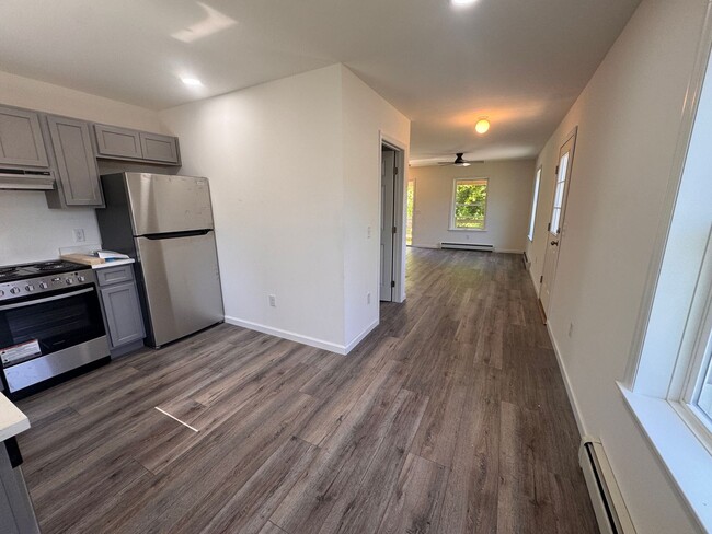 Building Photo - Brand-New 2-Bedroom, 1-Bath Single-Family Home