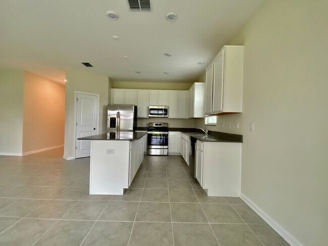 Building Photo - Awesome New House for Rent