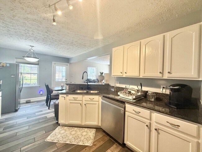 Building Photo - 4109 Palafox Ct