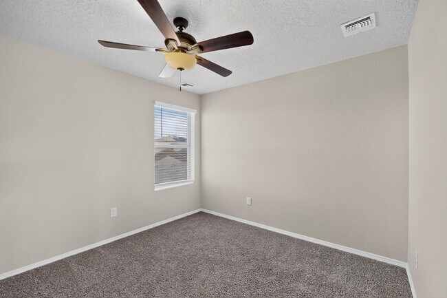 Building Photo - 4847 Mount Salas St NE