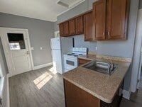 Building Photo - 33 Central Ave