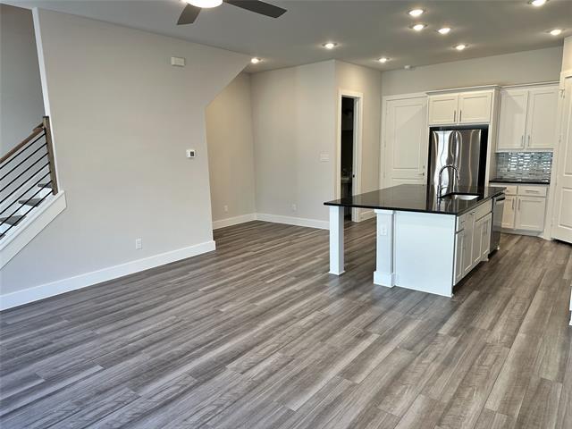 Building Photo - 8105 Radnor Rd