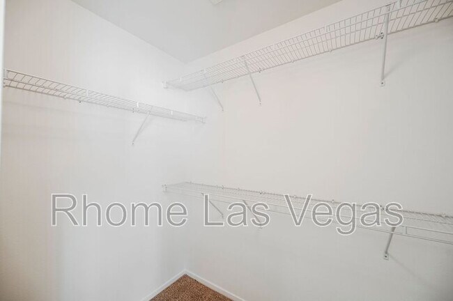 Building Photo - 4599 Deer Forest Ave