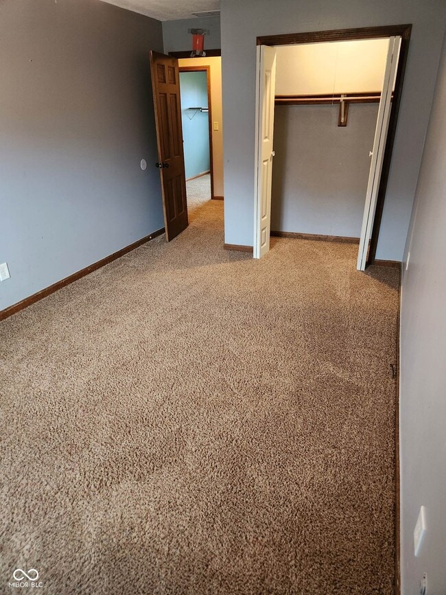 Building Photo - 5607 Riva Ridge Dr