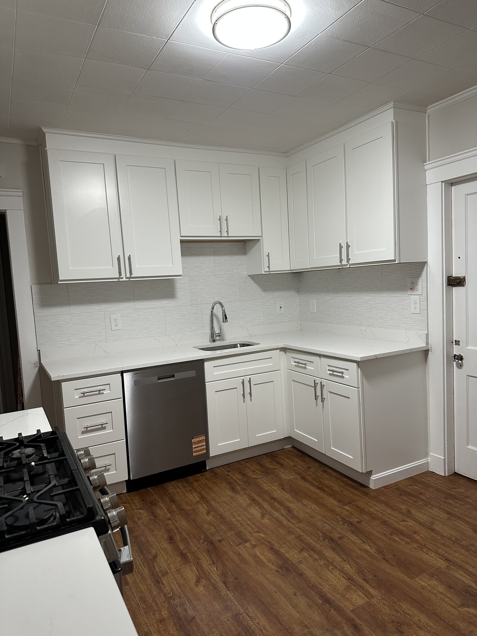 Building Photo - 99 Wellsmere Rd