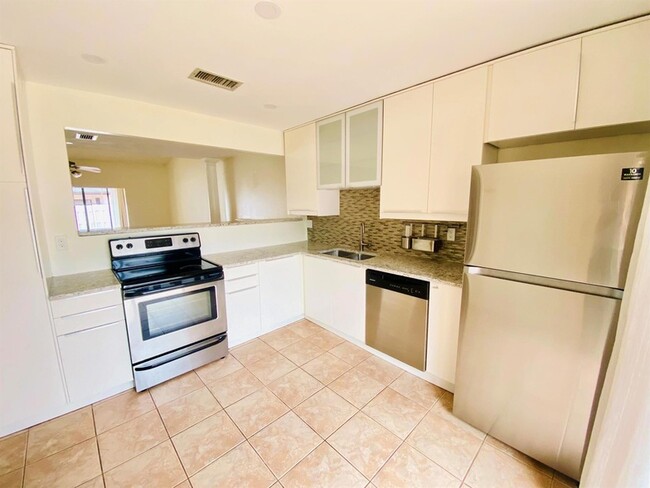 Building Photo - 6729 NW 29th Way