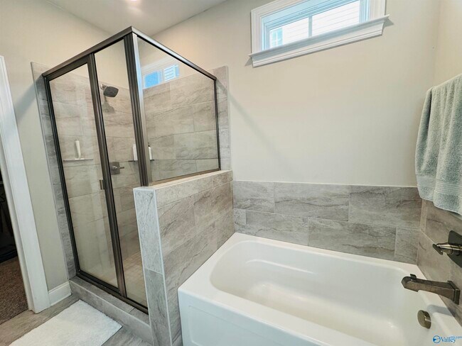 Building Photo - 109 Bienville St