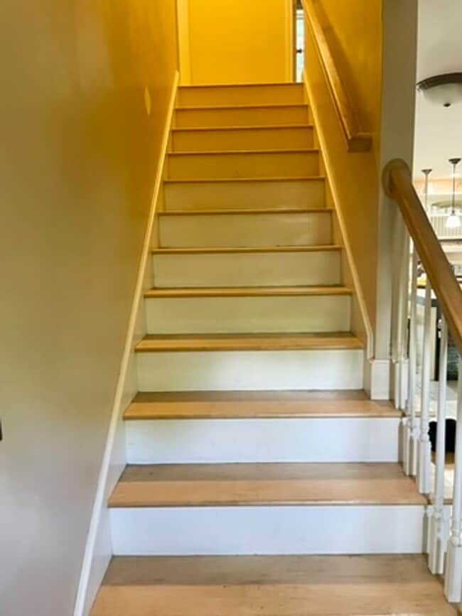 Building Photo - Sublet available now to May. Stunning 5 bedroom Falmouth Home