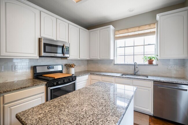 Building Photo - 16315 Hammerwood Ct