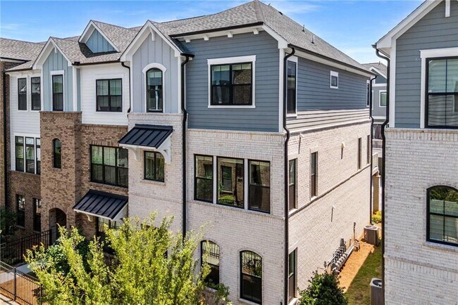 Building Photo - 455 Ashbury Dr