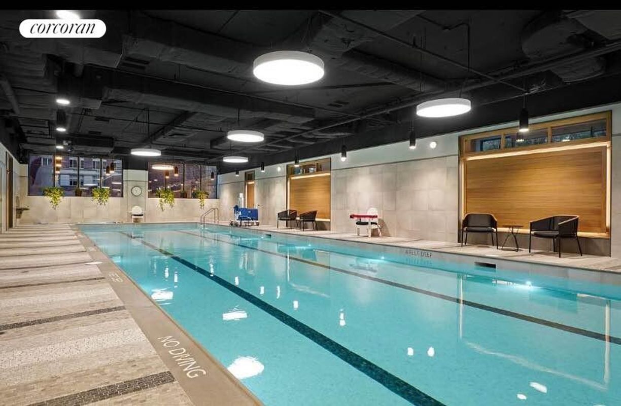 Building Photo - 75 W End Ave