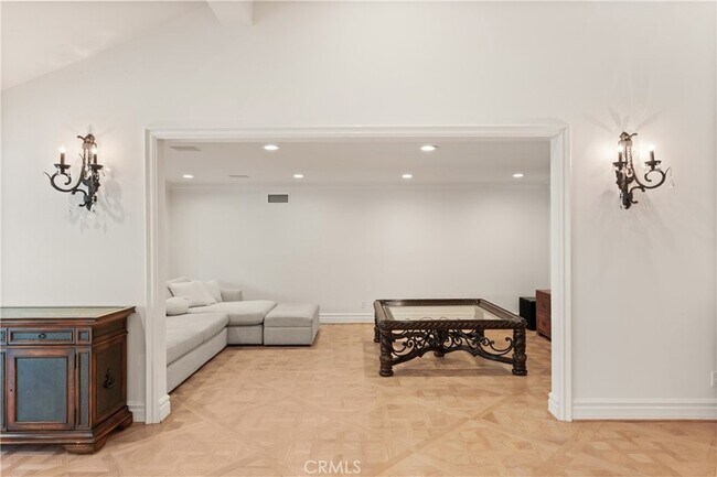 Building Photo - 8152 Tianna Rd