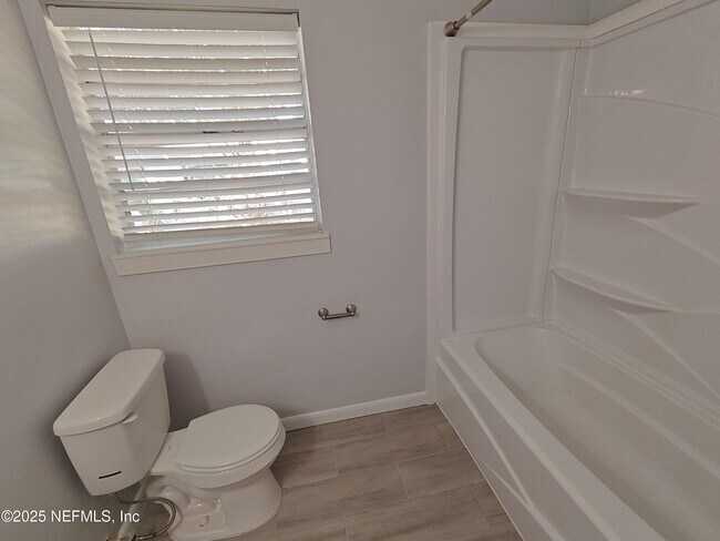 Building Photo - 2921 Mansion Rd