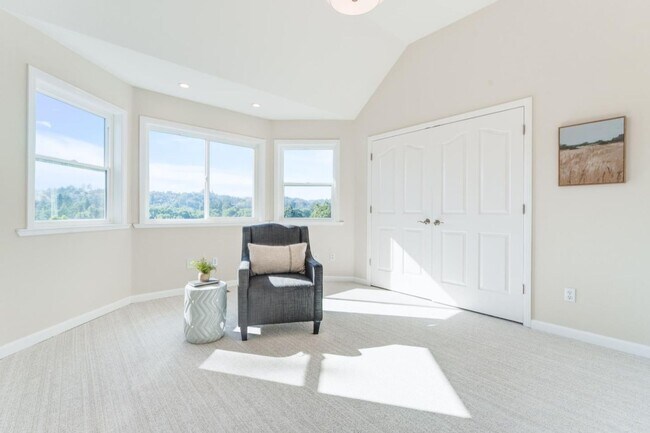 Building Photo - 5br/4ba Home - Luxury Country Living Minutes to Capitola & Soquel Village