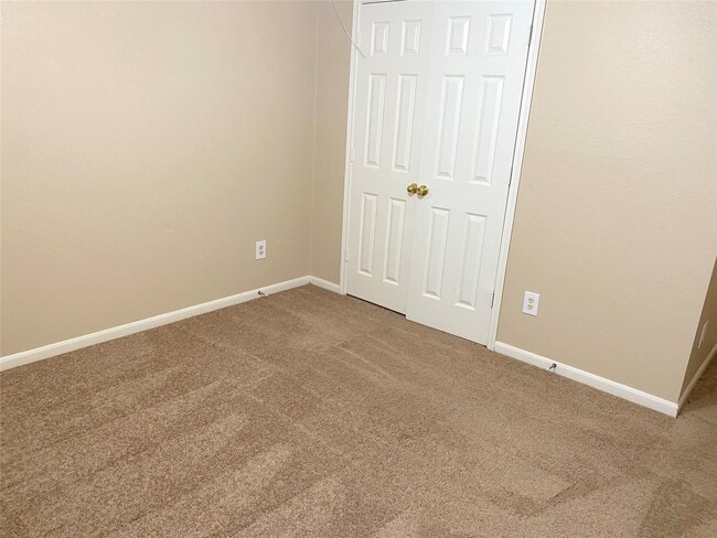 Building Photo - 15106 Western Skies Dr