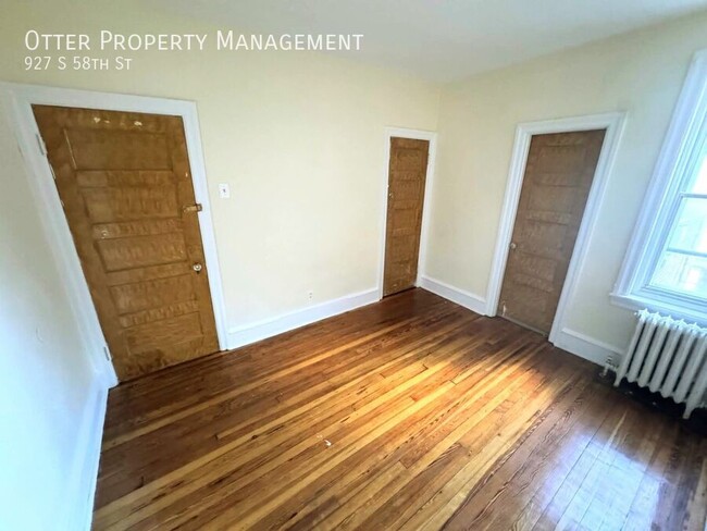 Building Photo - 3BR/1BA West Philly Home with Spacious Pat...