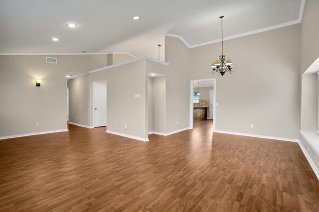 Building Photo - 6804 Beeman Dr