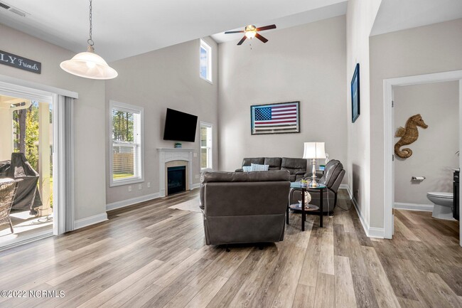 Building Photo - 358 W Goldeneye Ln