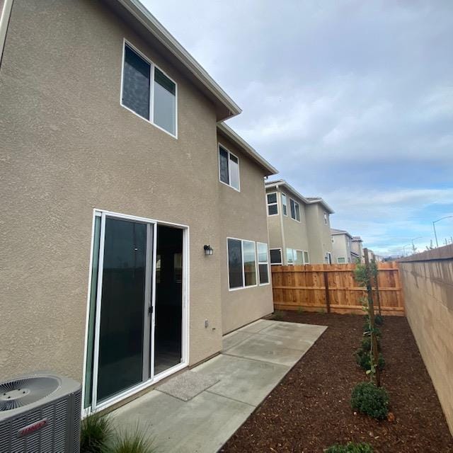 Building Photo - 2723 Commonwood Way