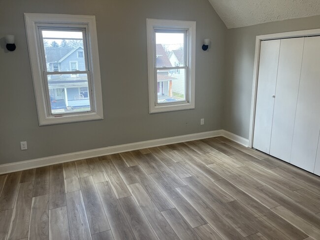 Building Photo - 1667 Warder St